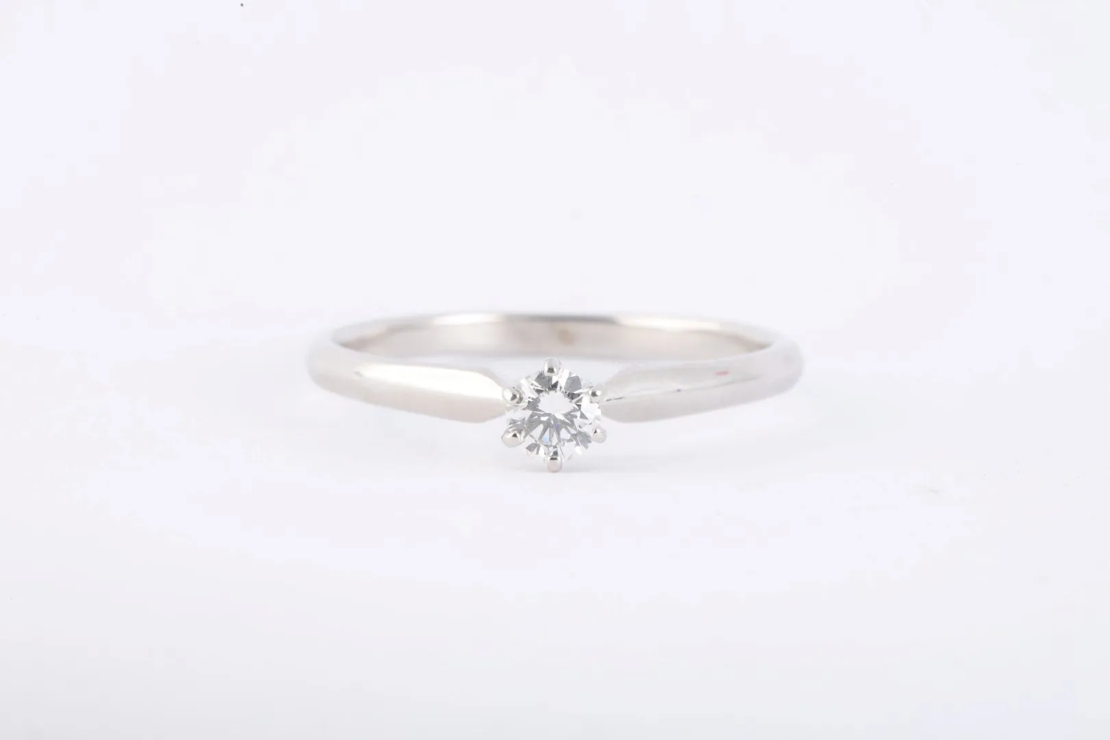 14k White Gold 0.25tcw Diamond Solitaire Engagement Ring Size 9.75 (2.57g.)