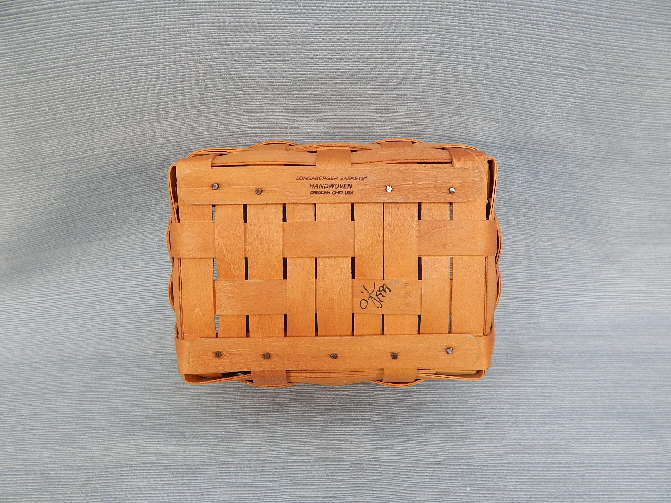 1998 Longaberger 8" x 6" Basket