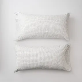 Gray Dot Pillow Case Set